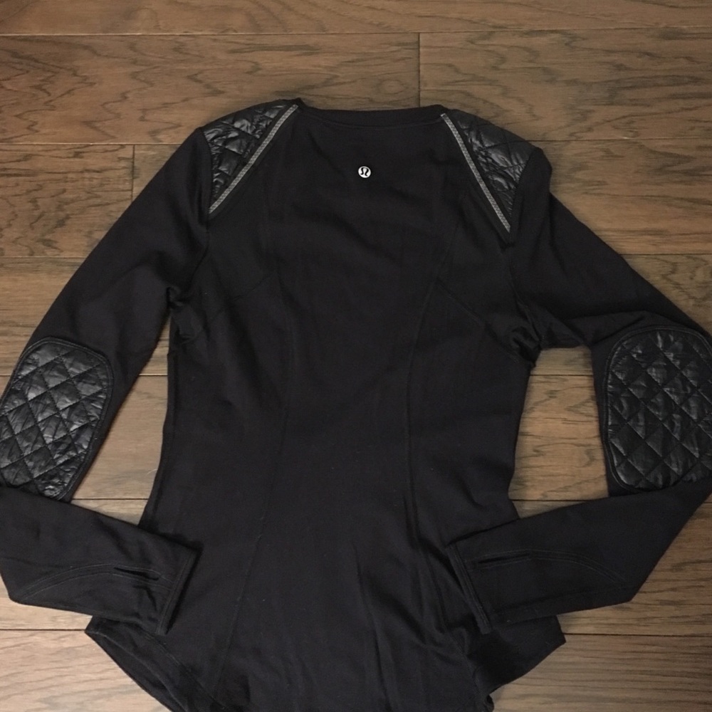 LuLuLemon long-sleeve top - Picture 2 of 2